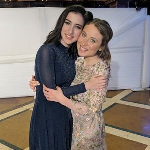 Meet your Posher, Gila